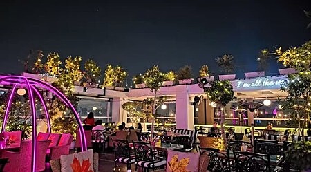 Molecule Air Bar | Restaurants in Green Park, Delhi