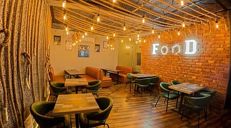 Cafe Maddox | Restaurants in Paschim Vihar, Delhi