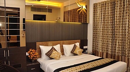 Hotel Yug Villa | Banquet Halls in Karol Bagh, Delhi