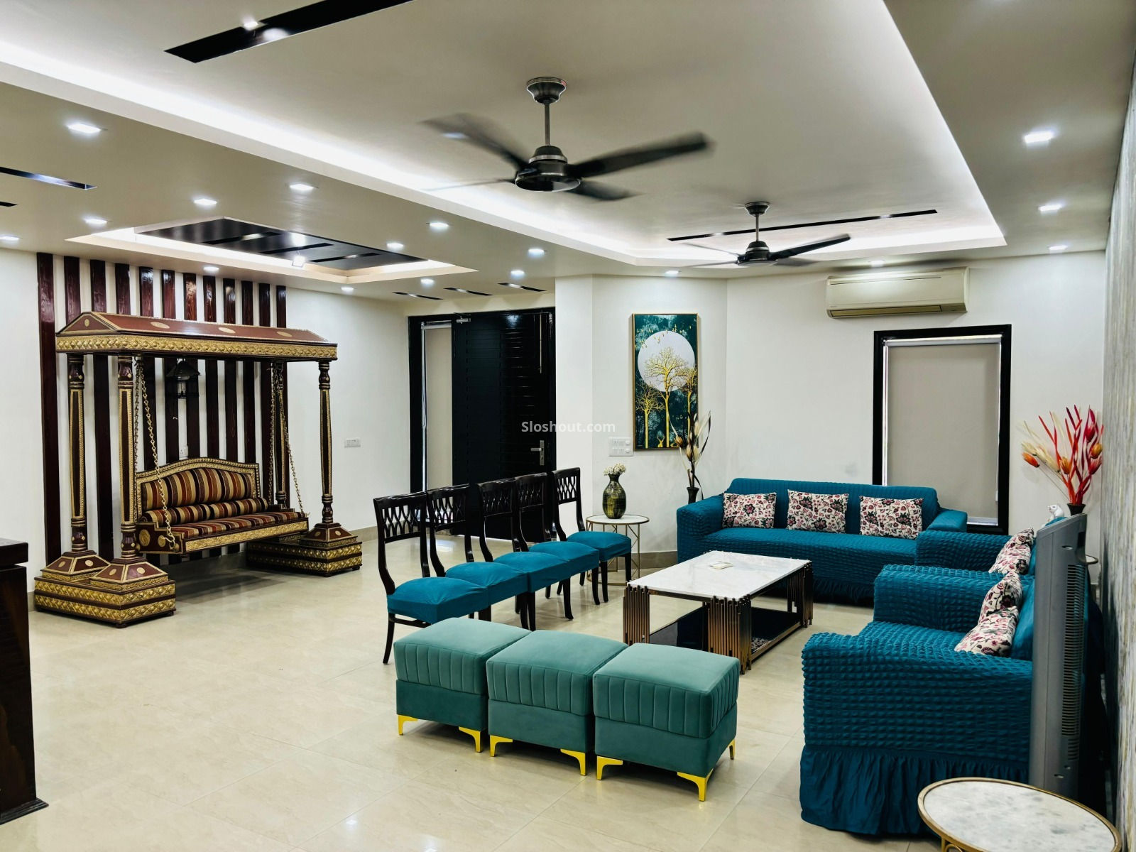 Interior Decor of Teresa farm