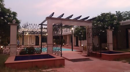 Farmhouse 404 Chattarpur