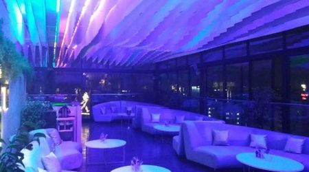 Evviva Sky Lounge - Crowne Plaza Bund Garden Road