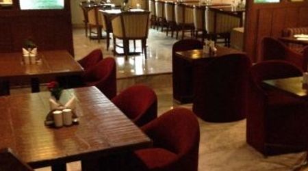 Saqi Bar - Hotel Alka Classic Connaught Place