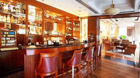 The Lounge Bar - Sheraton New Delhi Hotel Saket