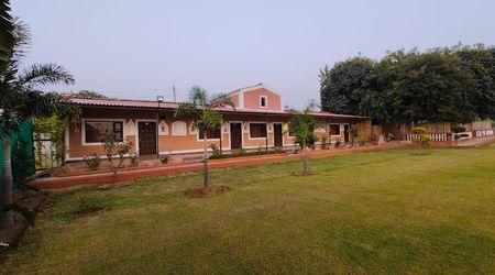 Farmhouse 222 Badshahpur