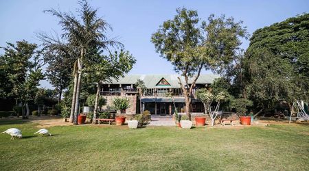 Farmhouse 6060 Sohna Road