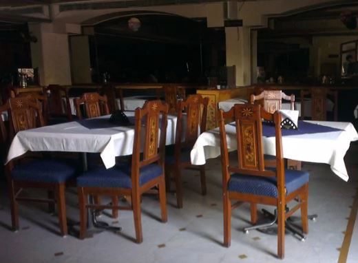 vrindavan restaurant a perfect corporate party place