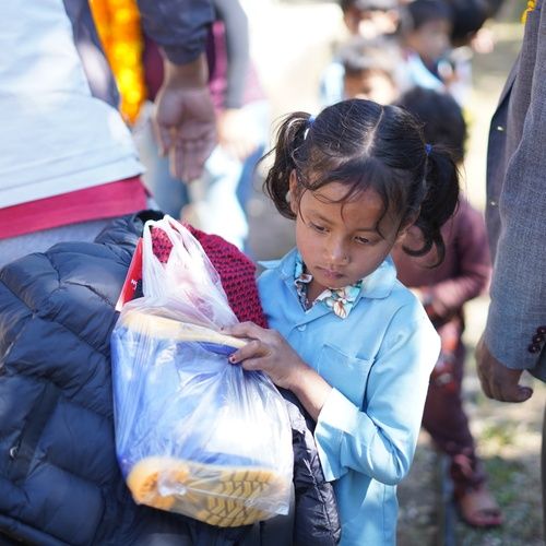 धादिङ | जाडोमा न्यानो कपडा वितरण कार्यक्रम – २०८२ - photo 60