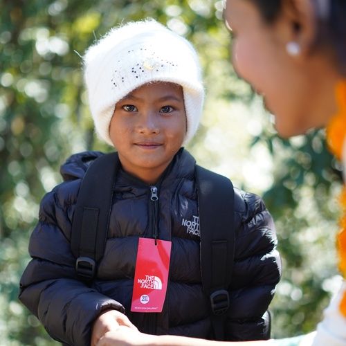 धादिङ | जाडोमा न्यानो कपडा वितरण कार्यक्रम – २०८२ - photo 5