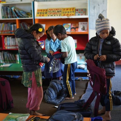 धादिङ | जाडोमा न्यानो कपडा वितरण कार्यक्रम – २०८२ - photo 55