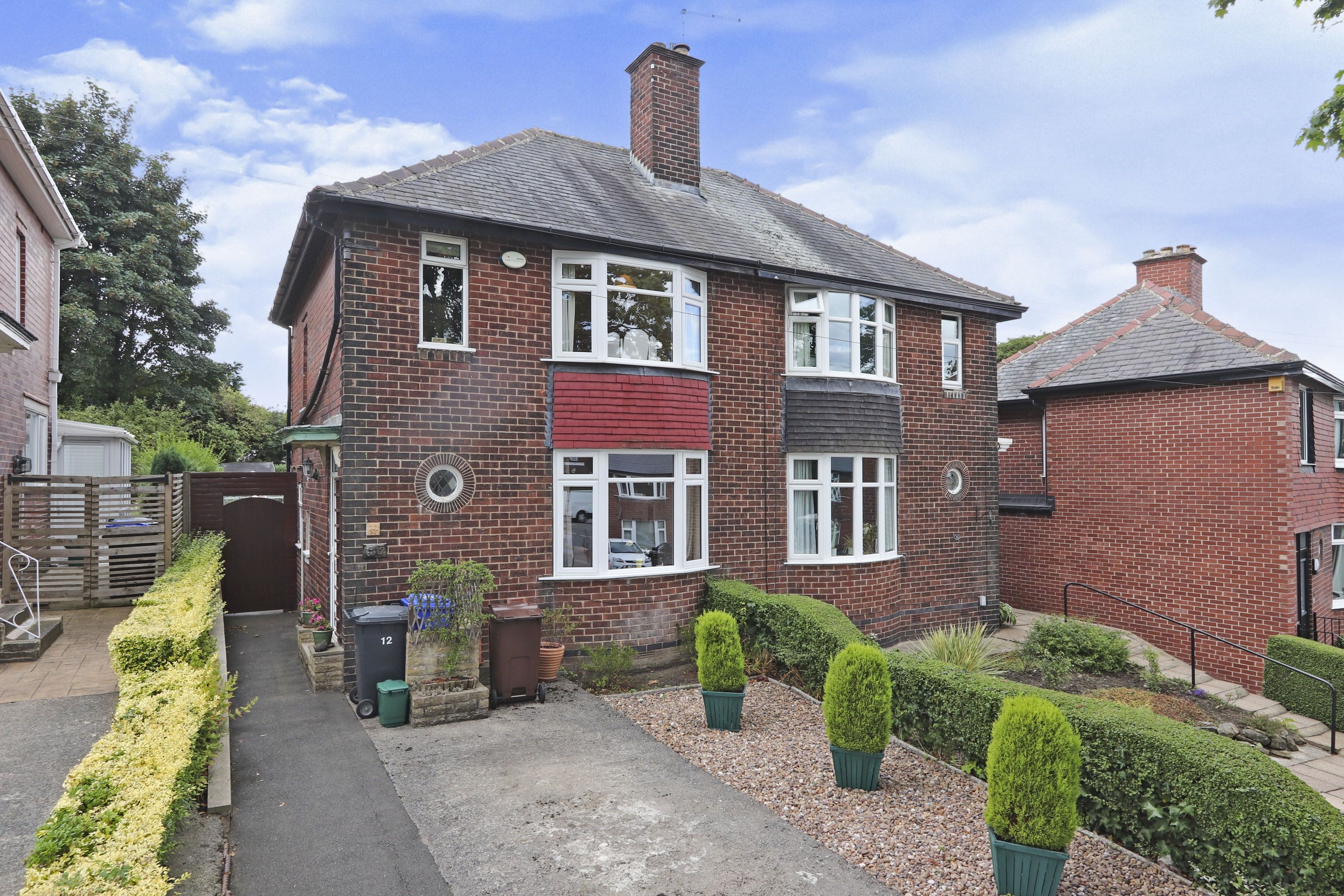 3 bedroom semi-detached house for sale in Thorpe House Rise
