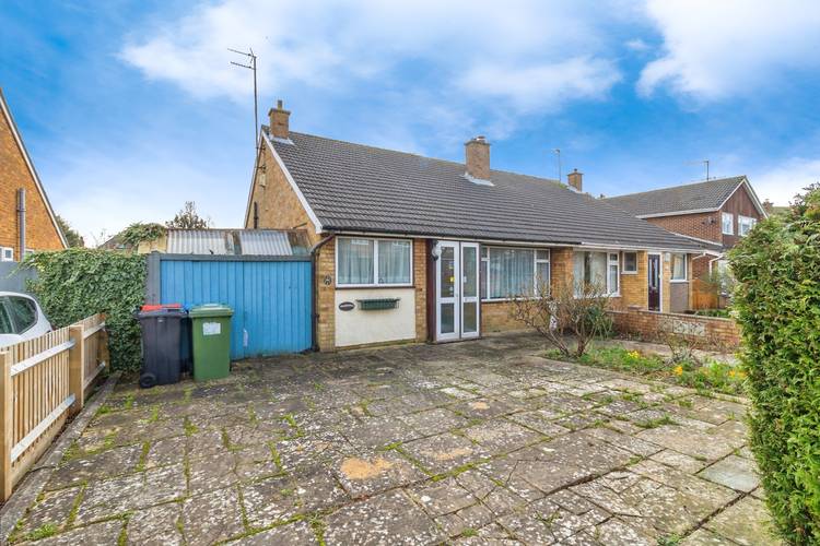 2 bedroom semi-detached bungalow