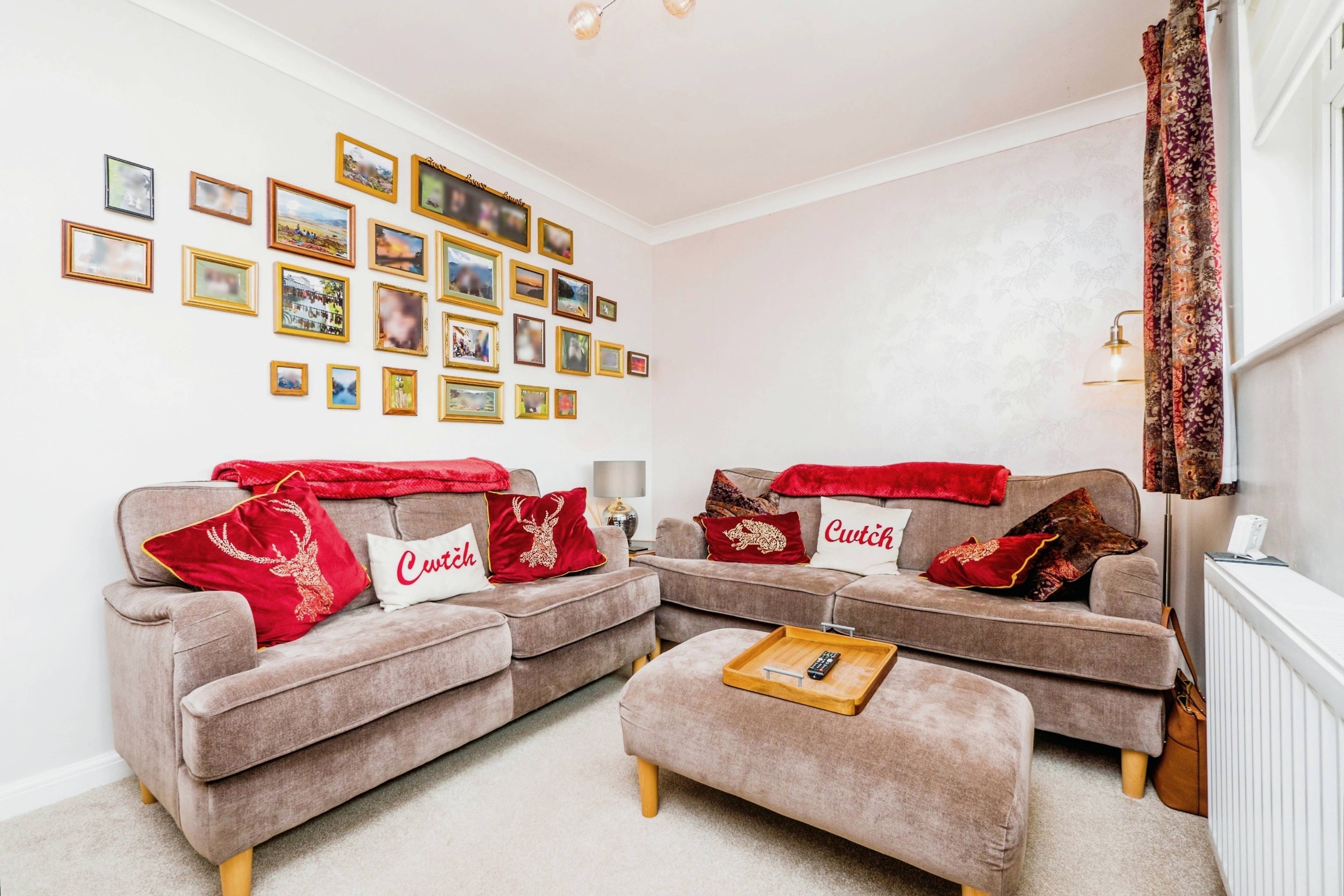 Bedroom/Lounge