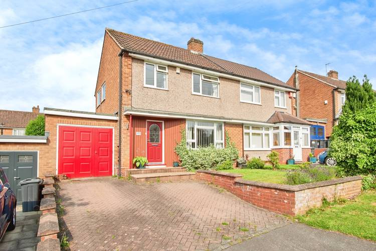 3 bedroom semi-detached house