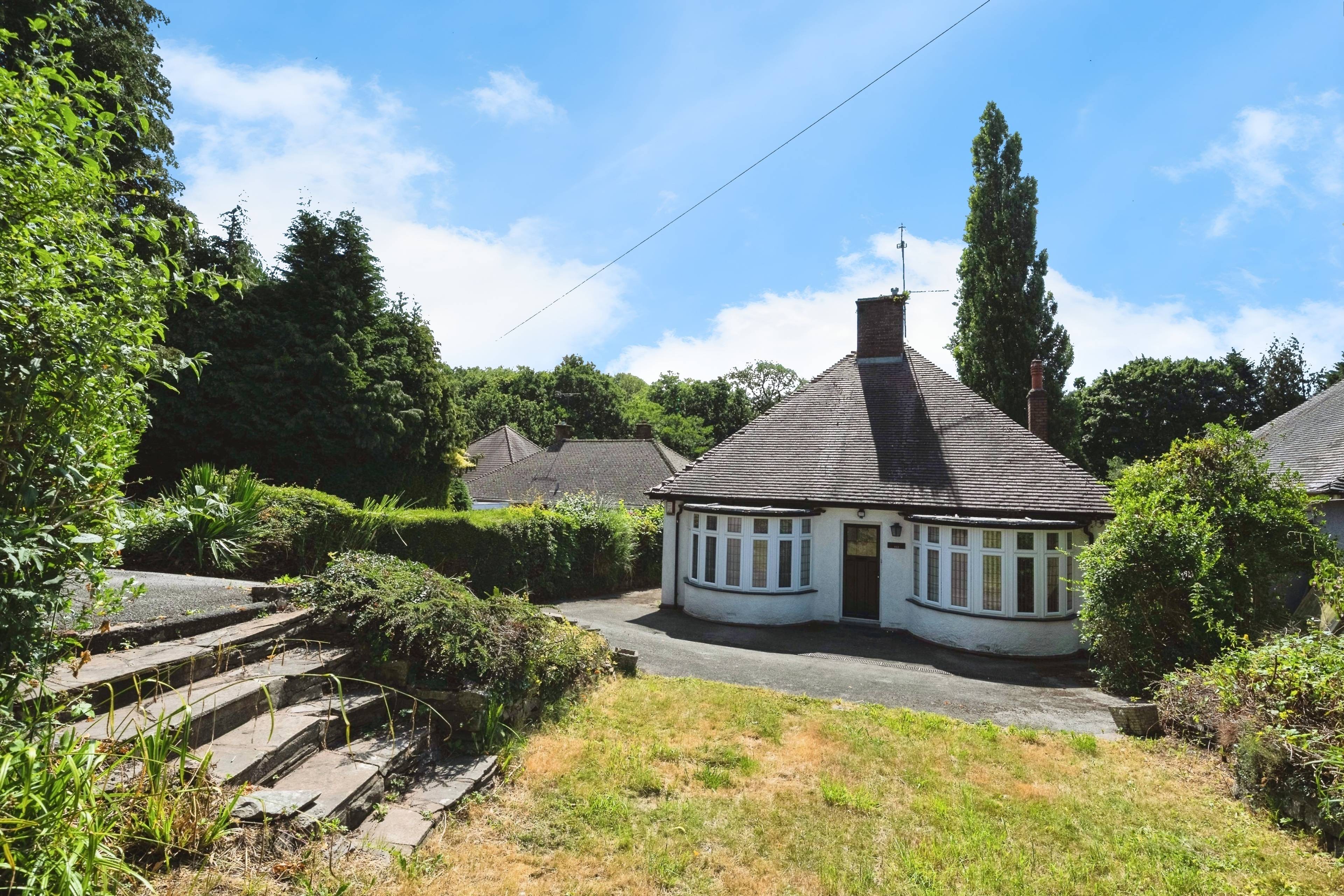 Risca Road, Newport