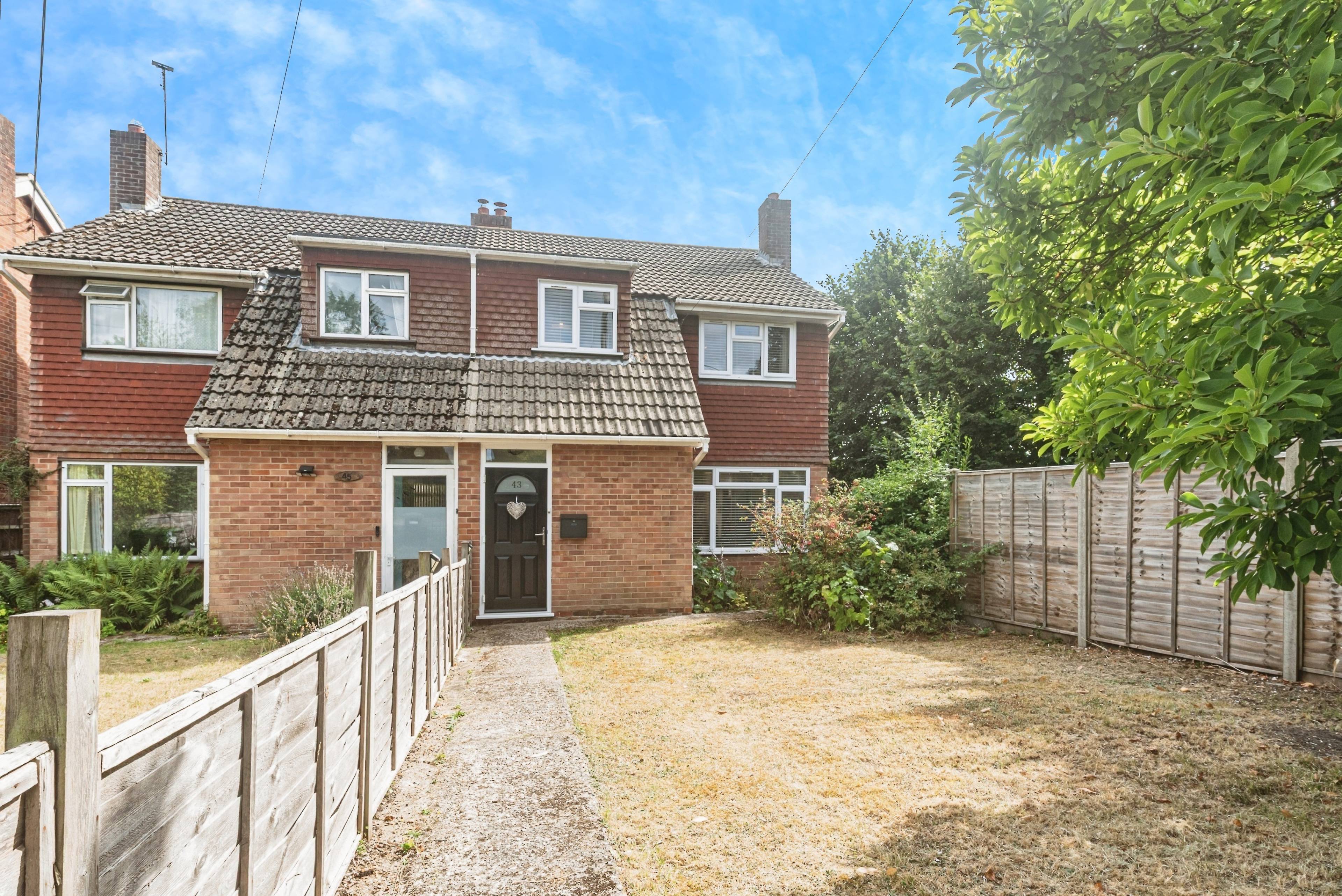 London Road, Thatcham