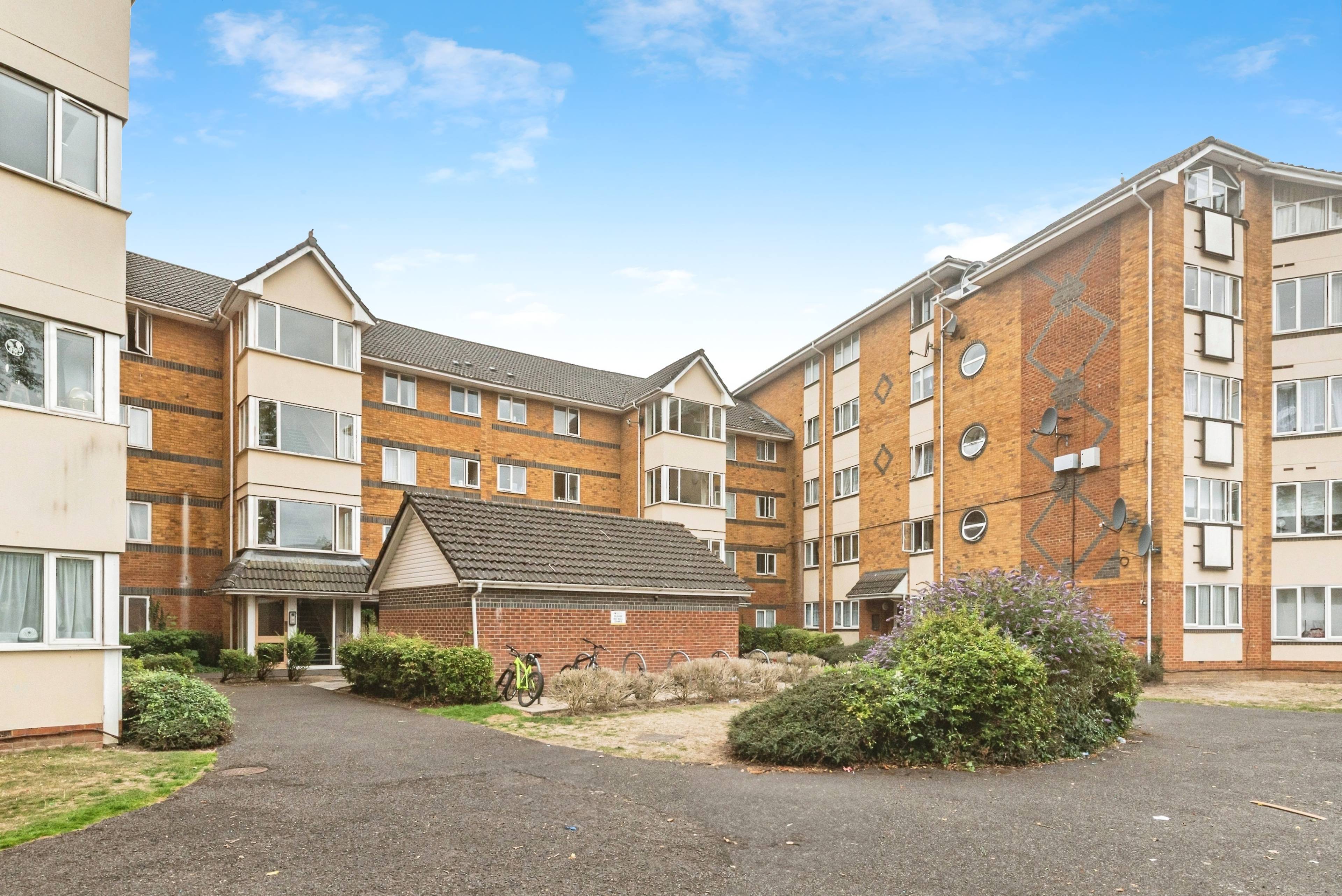 Oxford Road, Reading