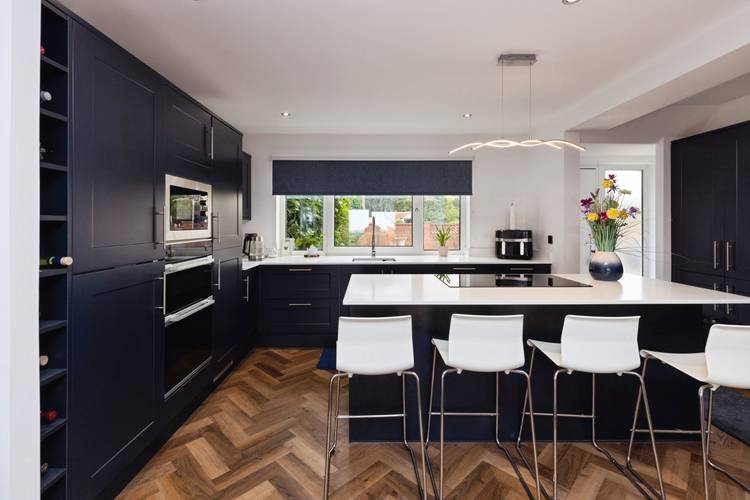 4 bedroom detached house