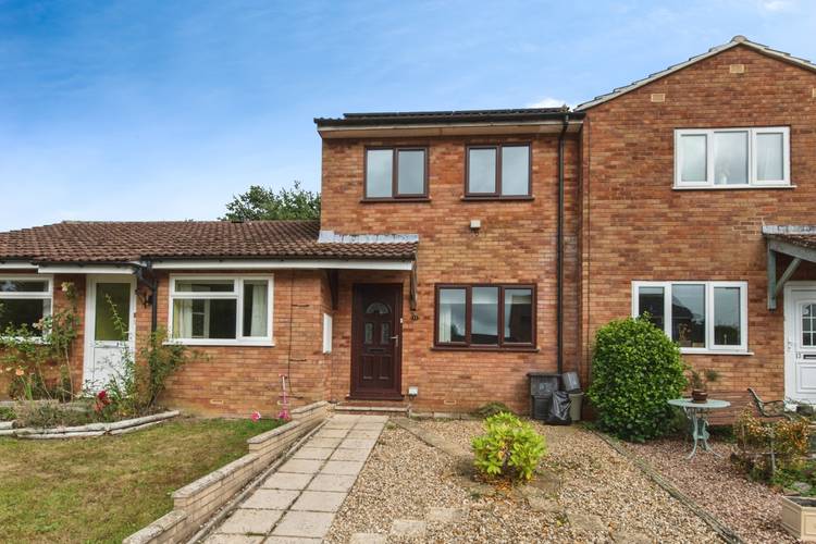 2 bedroom terraced house