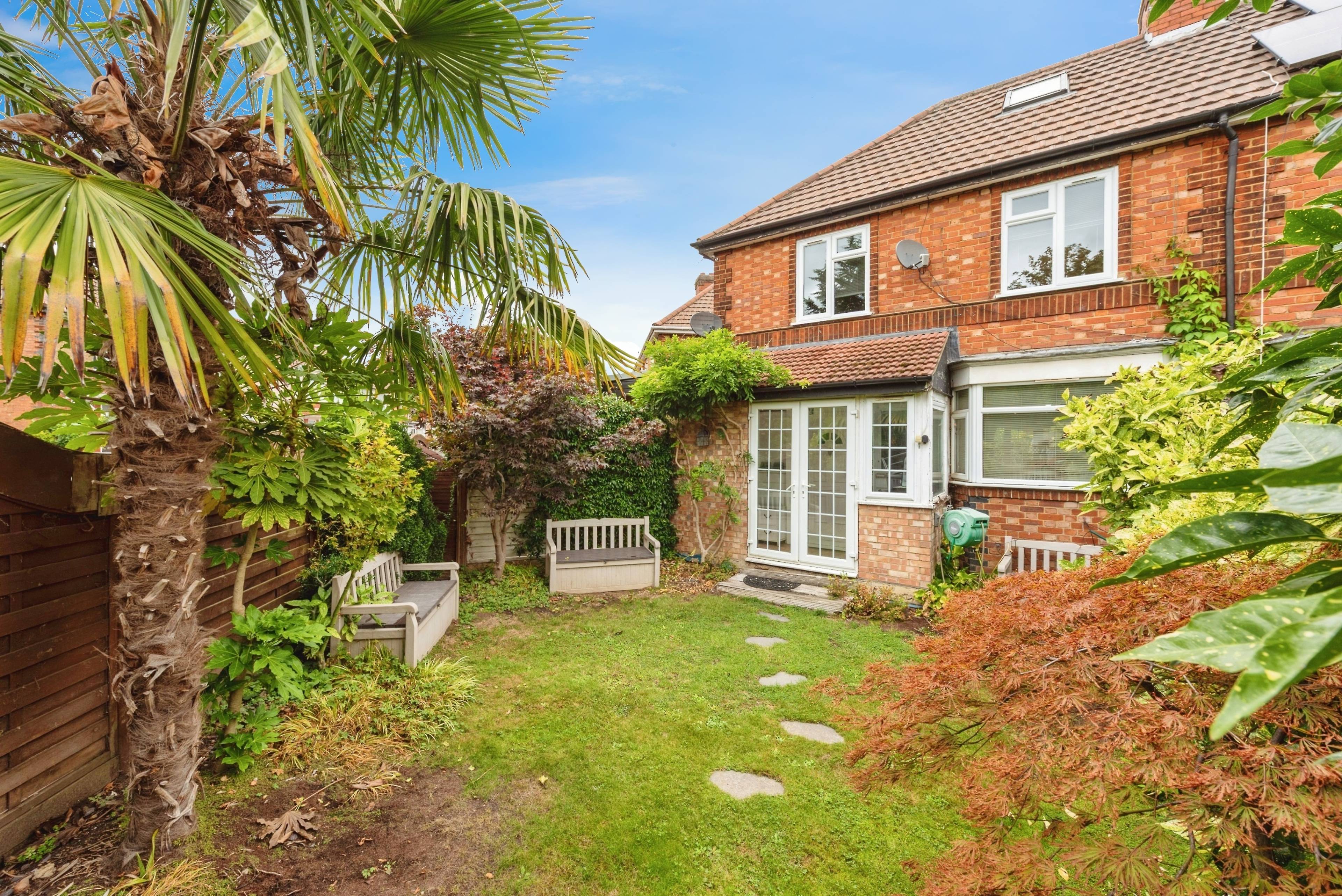 Bamford Avenue, Wembley