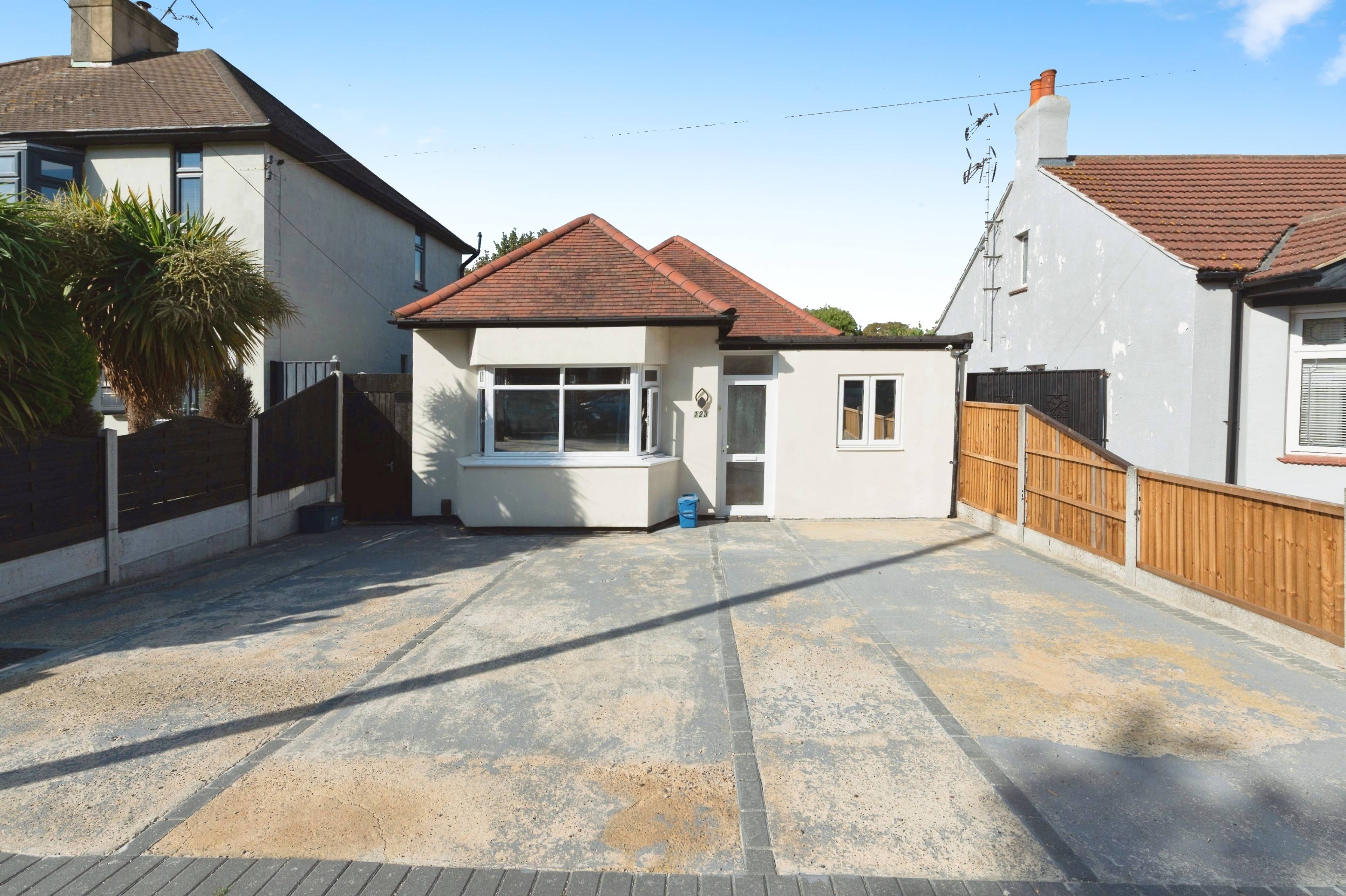 Carlingford Drive, Westcliff On Sea