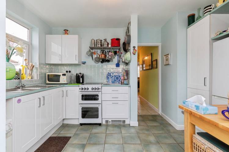 2 bedroom semi-detached bungalow