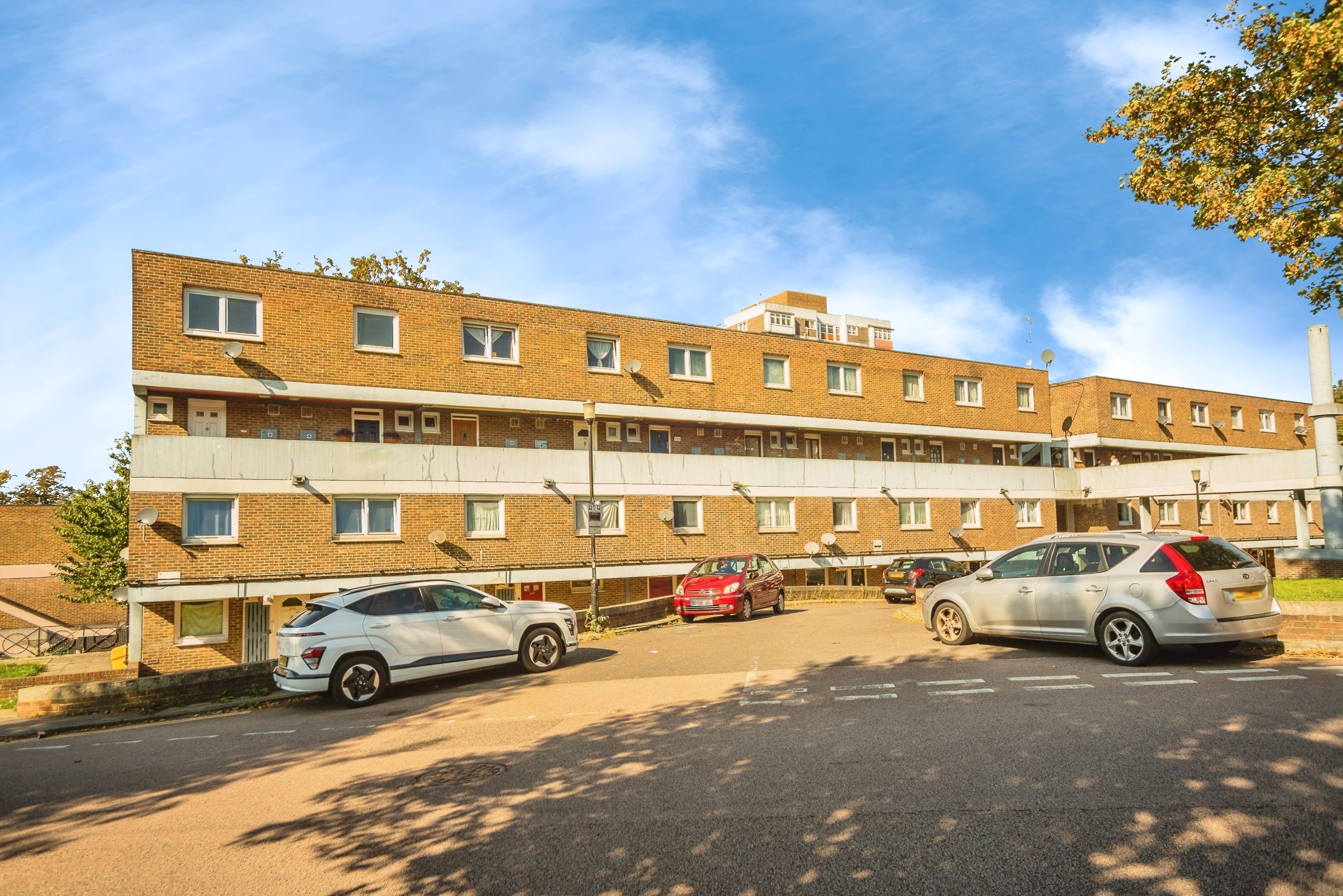 Melville Court, Chatham