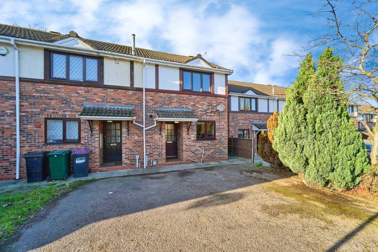 2 bedroom end of terrace house