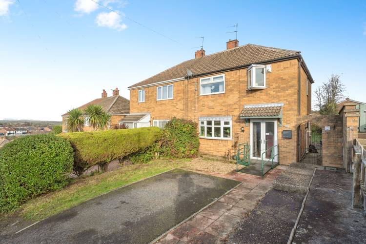 3 bedroom semi-detached house