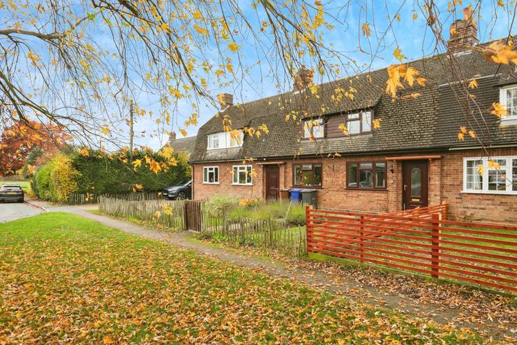 3 bedroom end-terraced