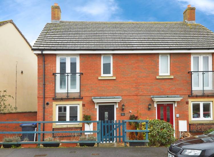 2 bedroom semi-detached house