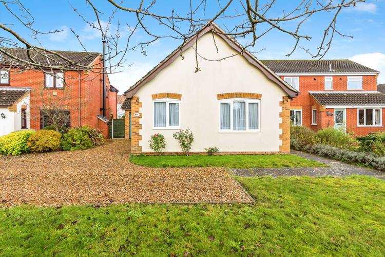 3 bedroom detached bungalow