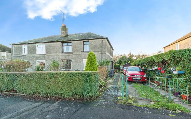 2 bedroom ground floor flat