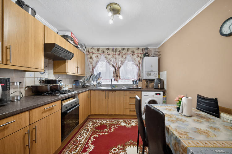 2 bedroom terraced house