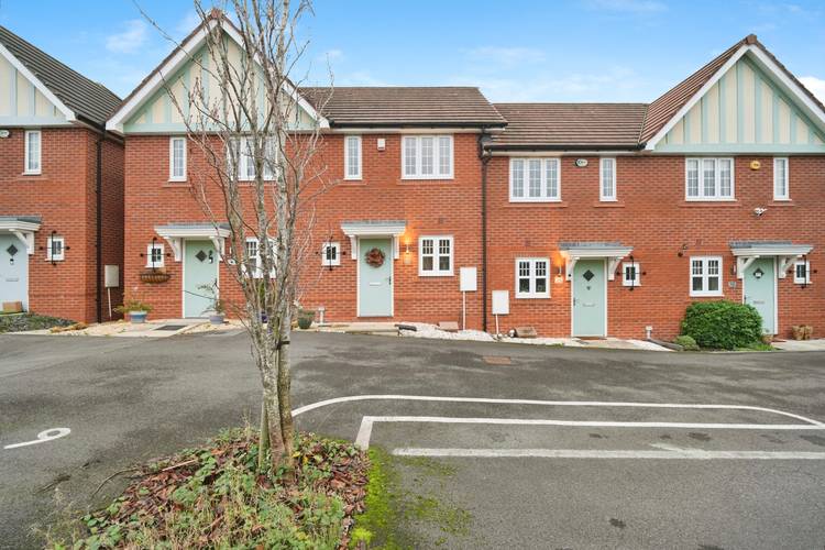 2 bedroom terraced house