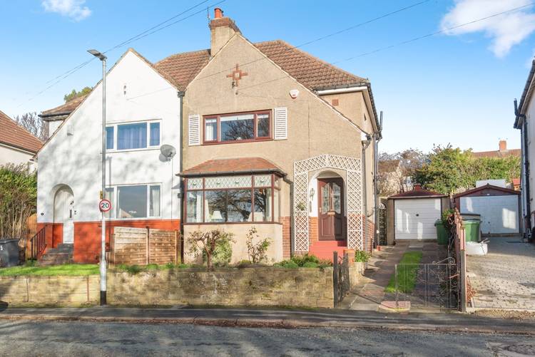 3 bedroom semi-detached house