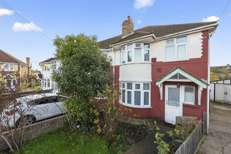 3 bedroom semi-detached house