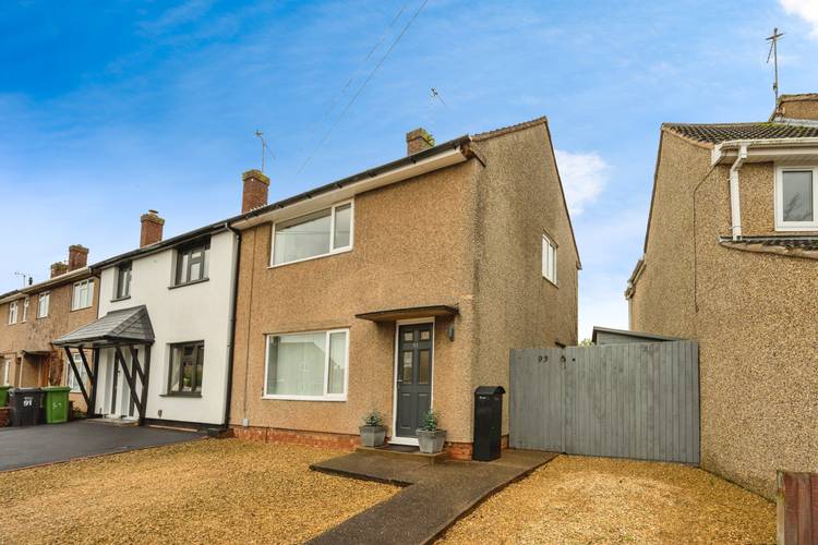 2 bedroom end of terrace house