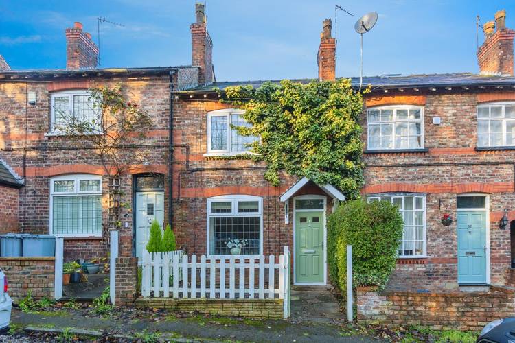 2 bedroom terraced house