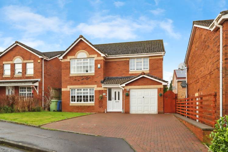 4 bedroom detached house