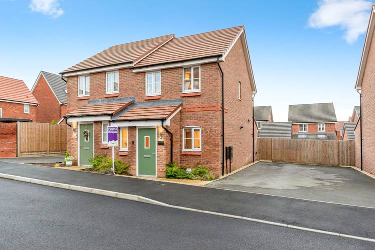 2 bedroom semi-detached house