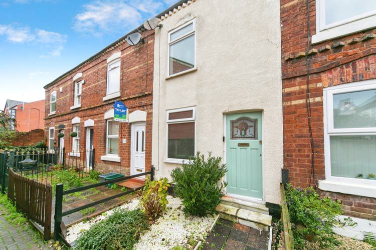 2 bedroom terraced house
