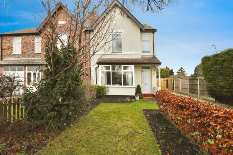 3 bedroom semi-detached house