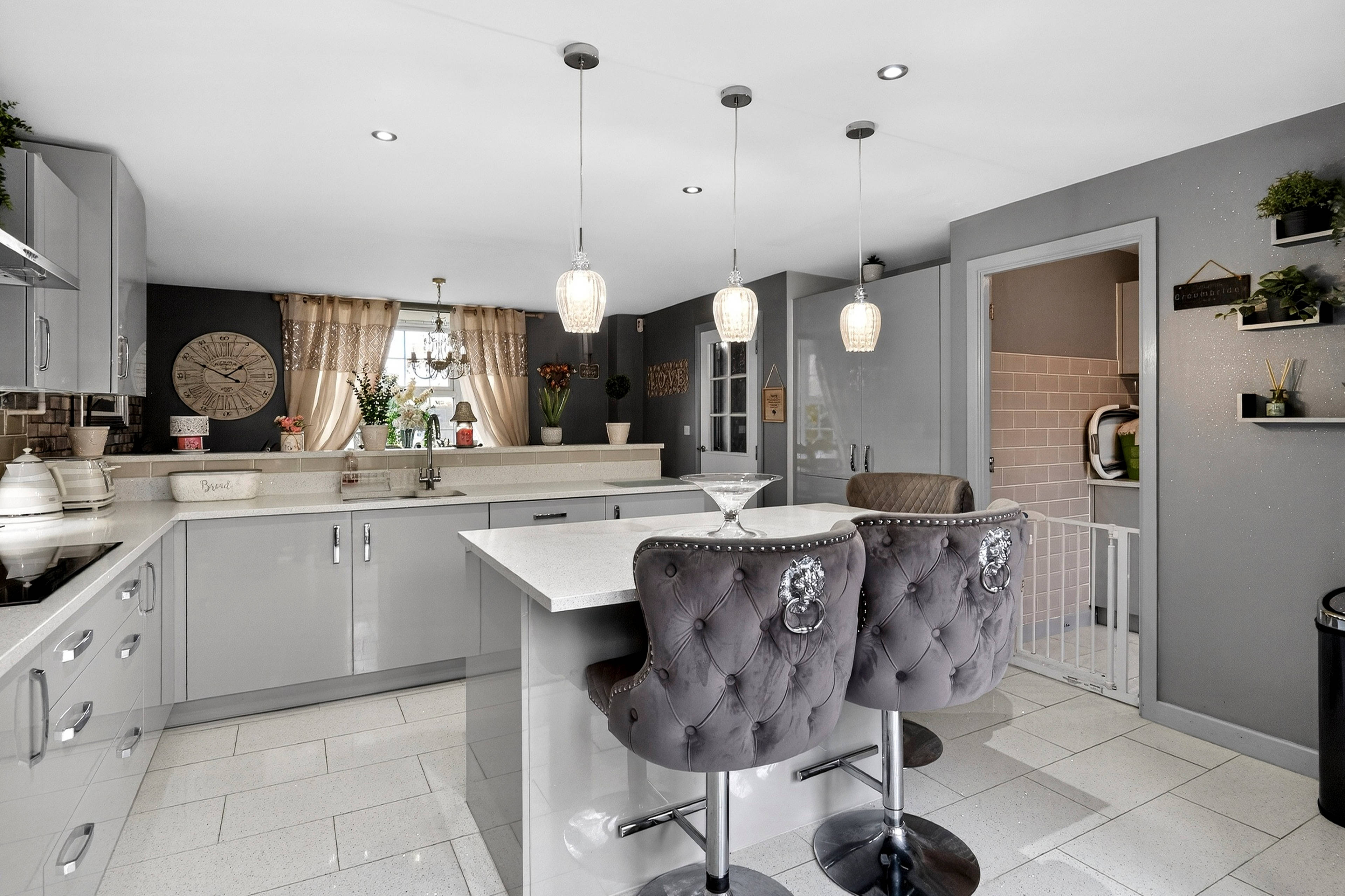 Kitchen/Breakfast