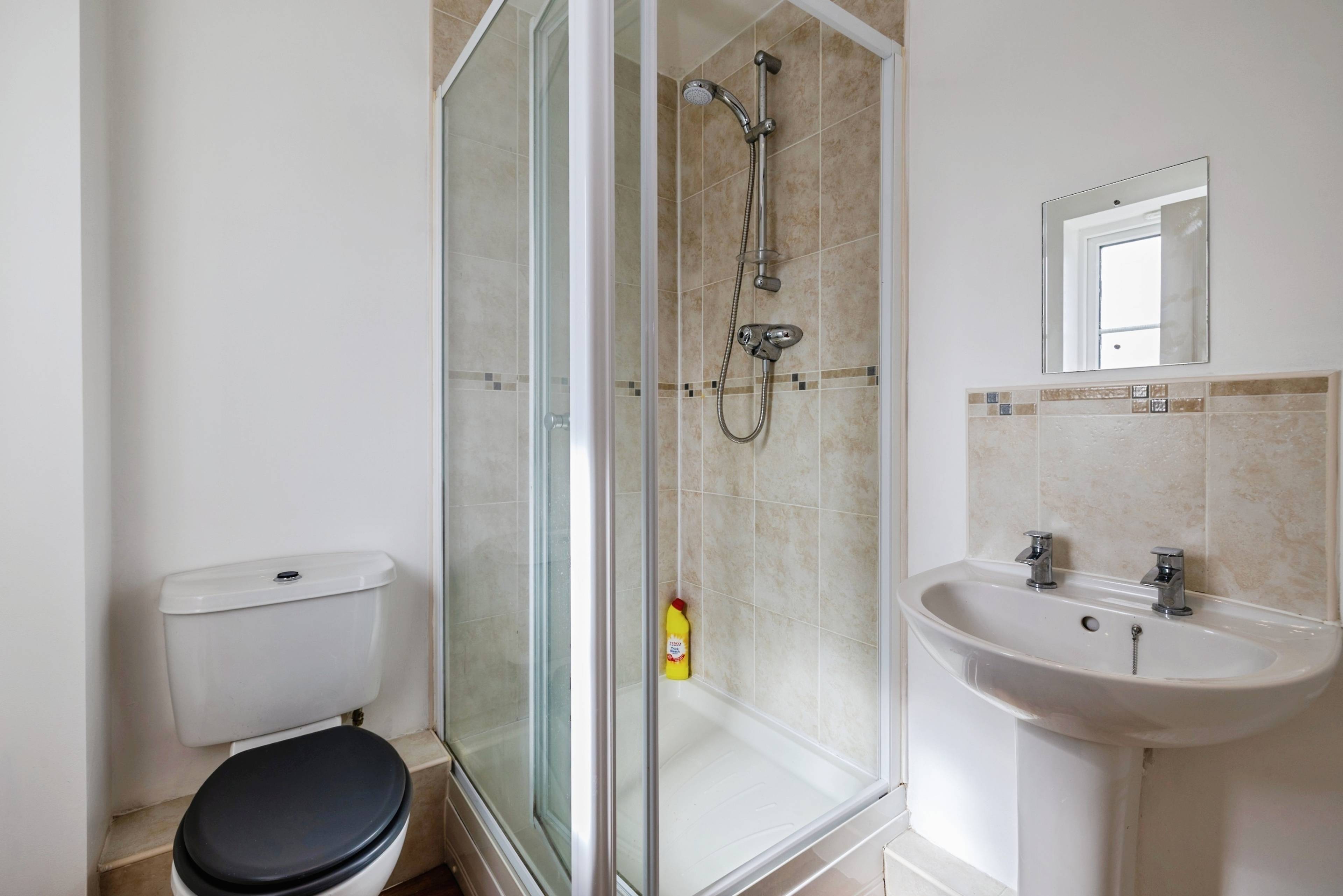 Master En-suite