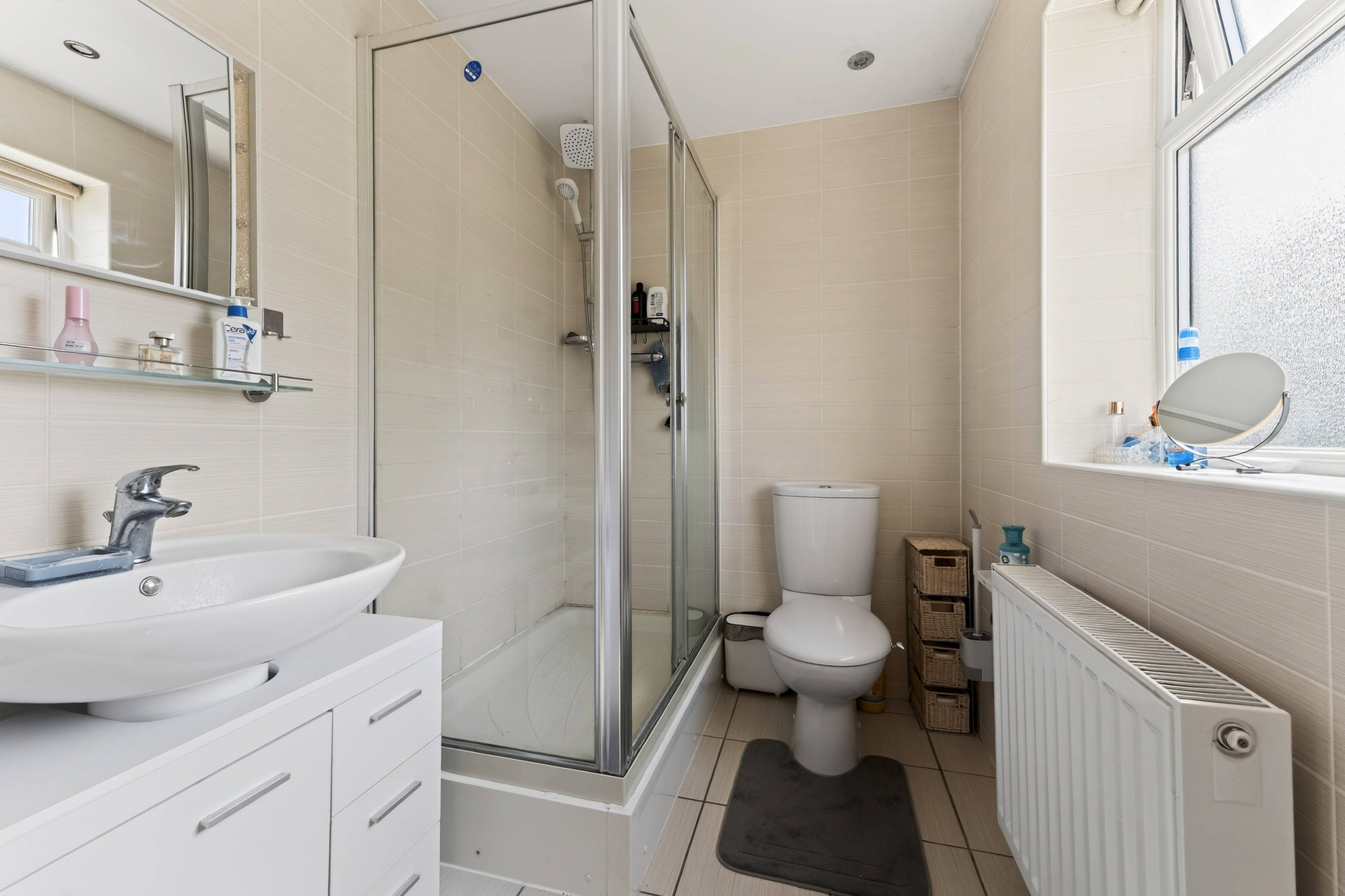 En-suite Shower Room
