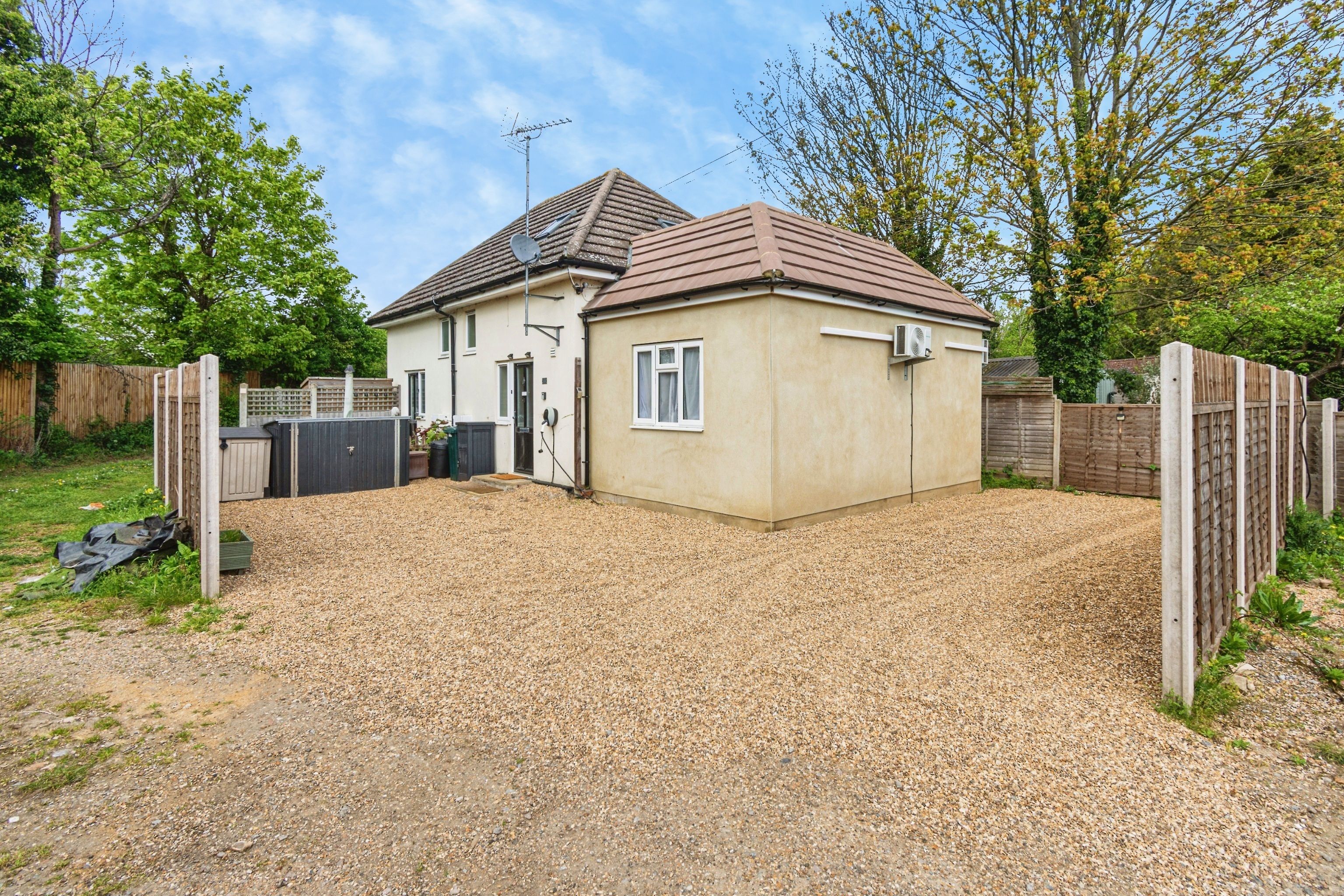3 Houses & Flats For Sale in Clevedon | Purplebricks