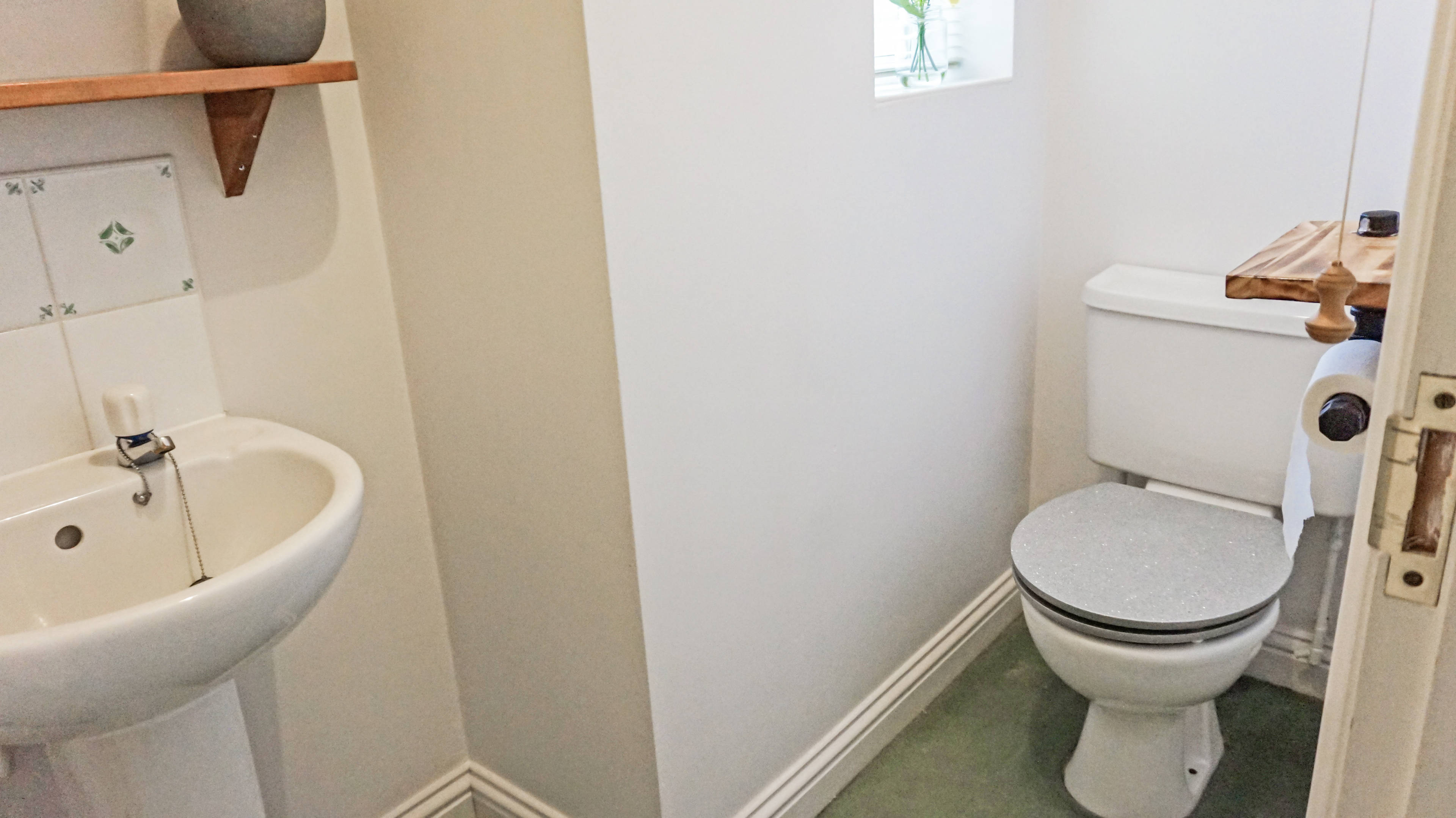 Downstairs Cloakroom