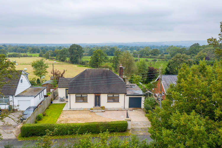 2 bedroom detached bungalow
