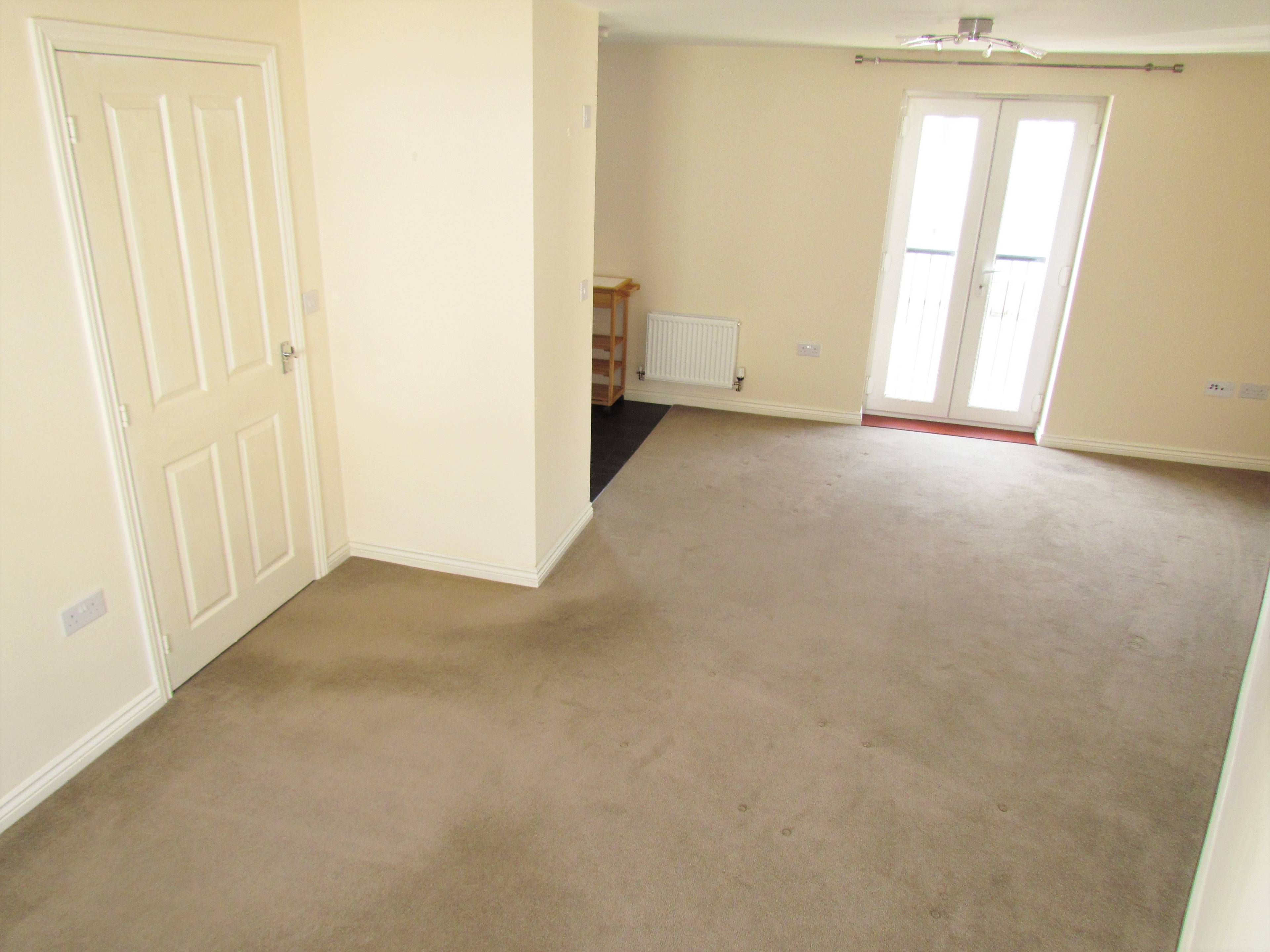 Lounge / Kitchen